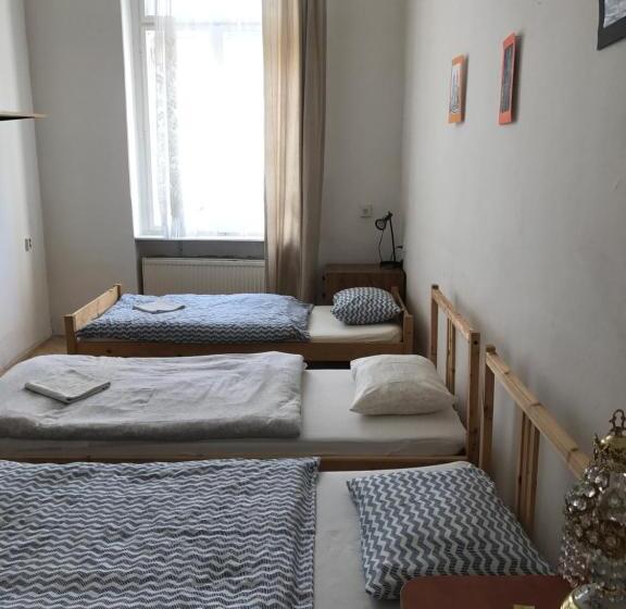 Economy Triple Room, Hostel Moravia Ostrava