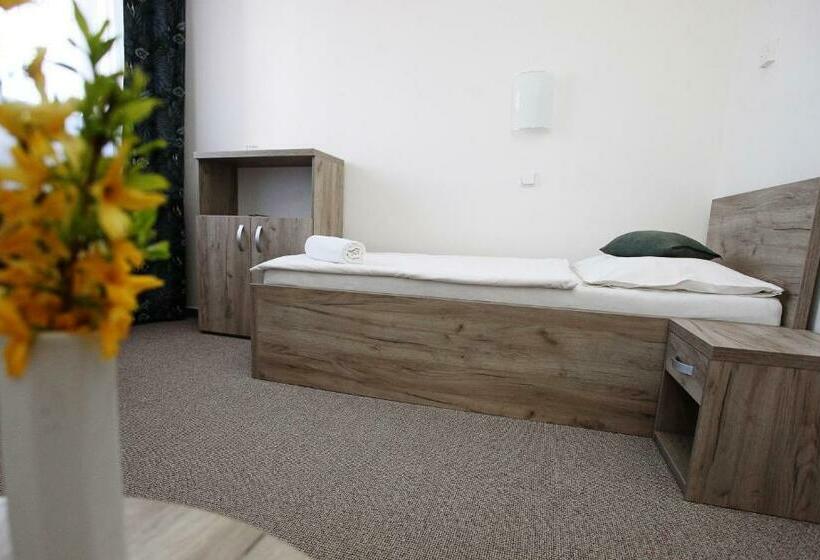 スタンダードシングルルーム, širák