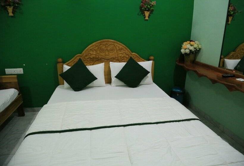 家庭间, Kings Hotel Restaurant And Bar