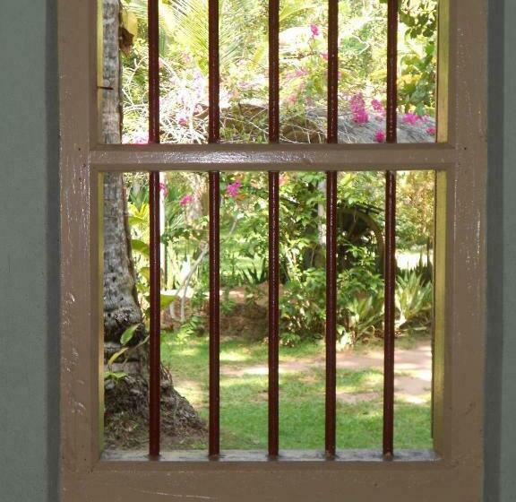 منزل غرفة نوم واحدة, Kumbukgahawatta