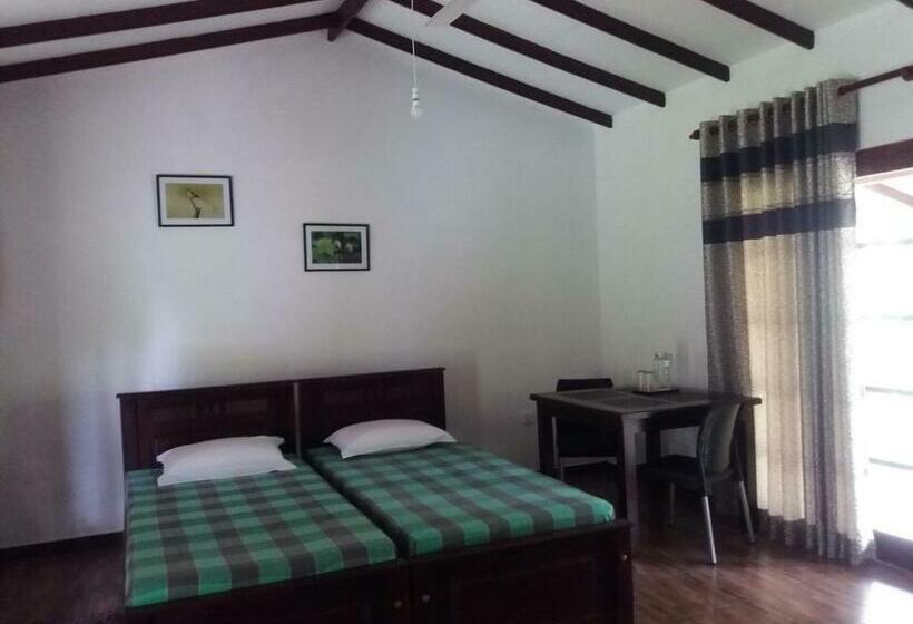 منزل غرفة نوم واحدة, Kumbukgahawatta