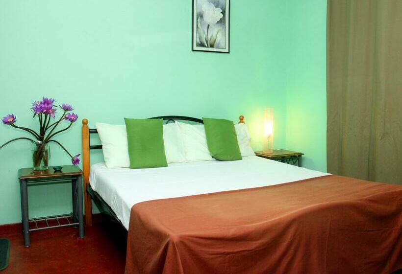 디럭스 룸, Marina Resort