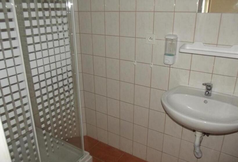 标准间, Penzion M&m