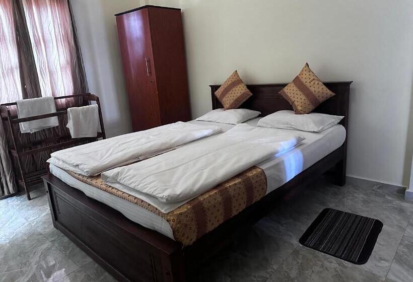 Номер Стандарт, N Joy Inn