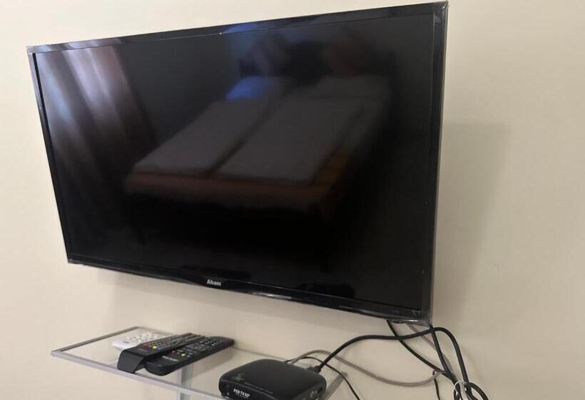 Номер Стандарт Трехместный, N Joy Inn