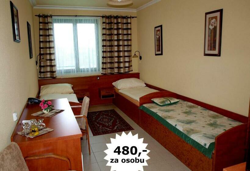 스탠다드 트리플 룸, Relax U Drsů