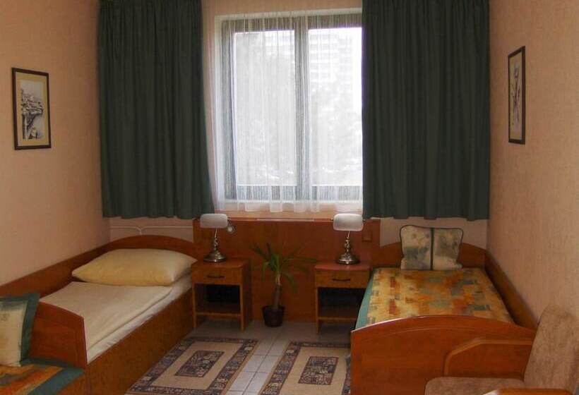 스탠다드 트리플 룸, Relax U Drsů