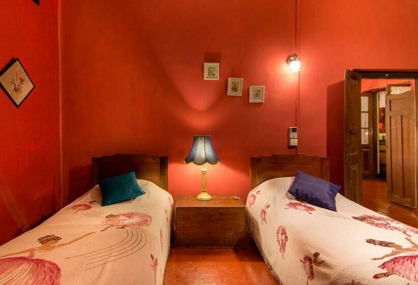 Family Suite, The Kandyan Manor By Bhathiya & Suzy