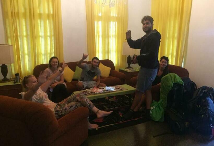 Cameră Superioară, The Mango