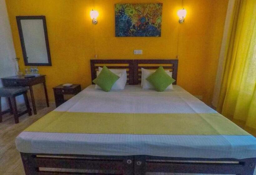 Cameră Superioară, The Mango