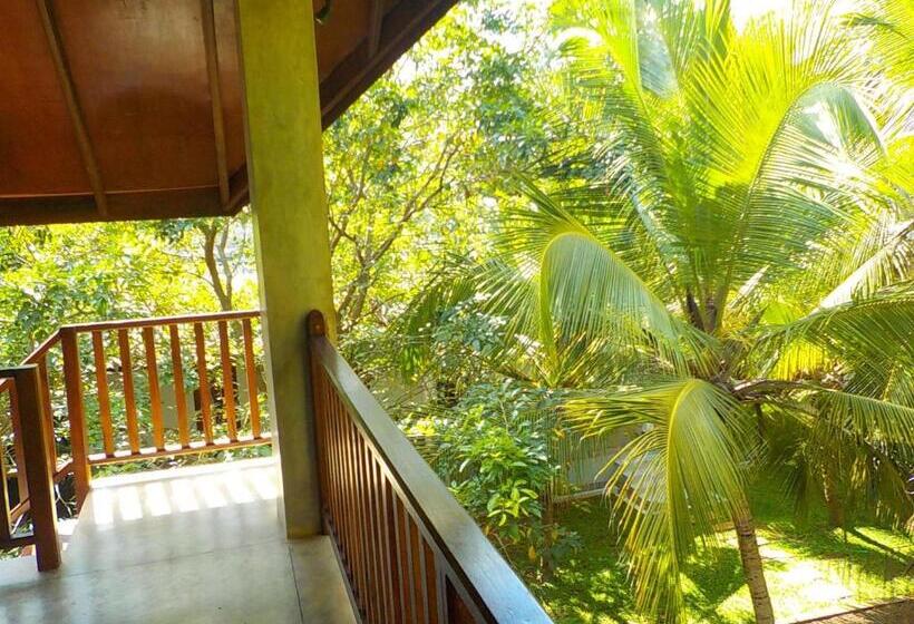 غرفة سوبيريور مطلّة علي الحديقة, Liyana Holiday Resort