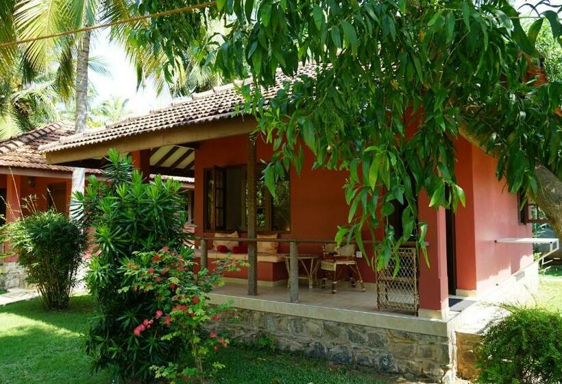 带花园景观的标准洋房, Puetz Travels Beach Resort