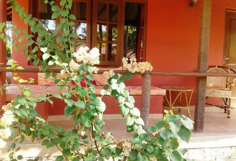 Бунгало Стандарт Вид на Сад, Puetz Travels Beach Resort