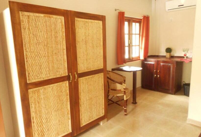 , Puetz Travels Beach Resort