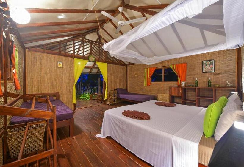 Семейный Номер, Kitesurfing Lanka