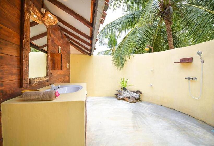 Семейный Номер, Kitesurfing Lanka