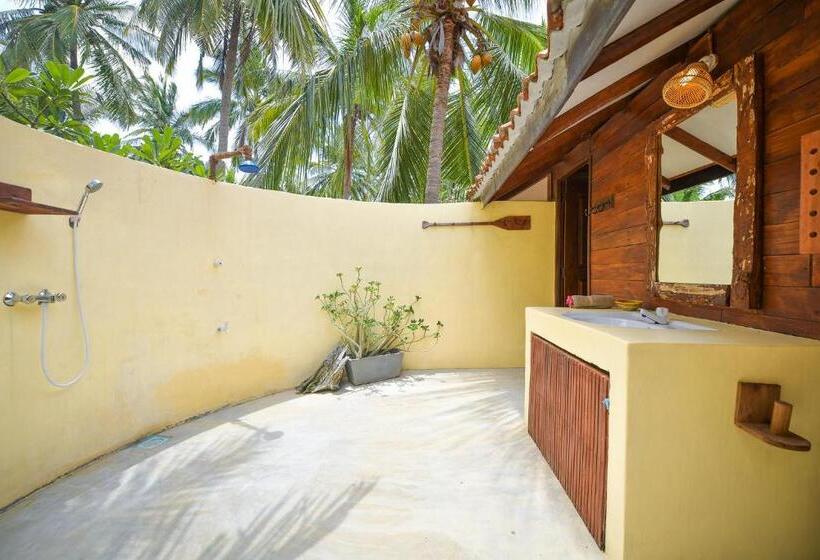 Семейный Номер, Kitesurfing Lanka