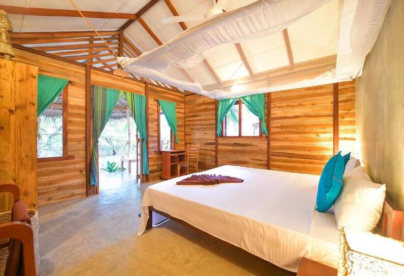 بانگلوی سوپریور, Kitesurfing Lanka