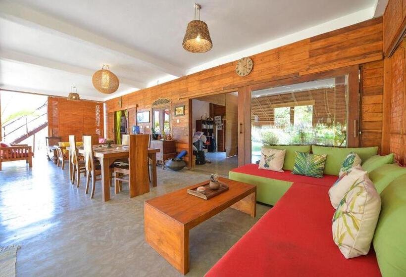 Вилла 4 Спальни, Kitesurfing Lanka