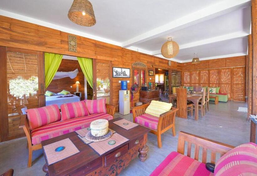 Вилла 4 Спальни, Kitesurfing Lanka