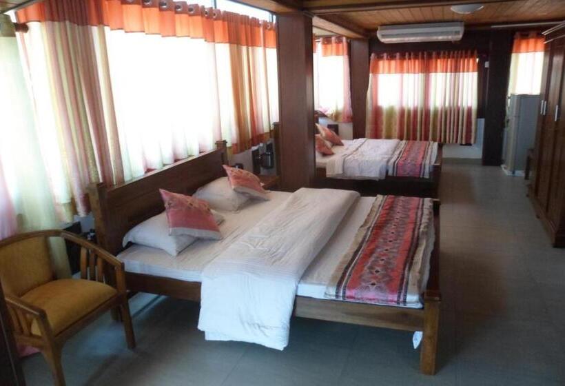 Family Suite, Scarlet White Resort