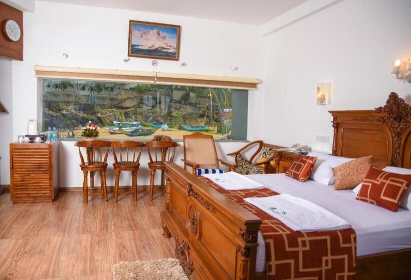 Deluxe Room Sea View, Scarlet White Resort