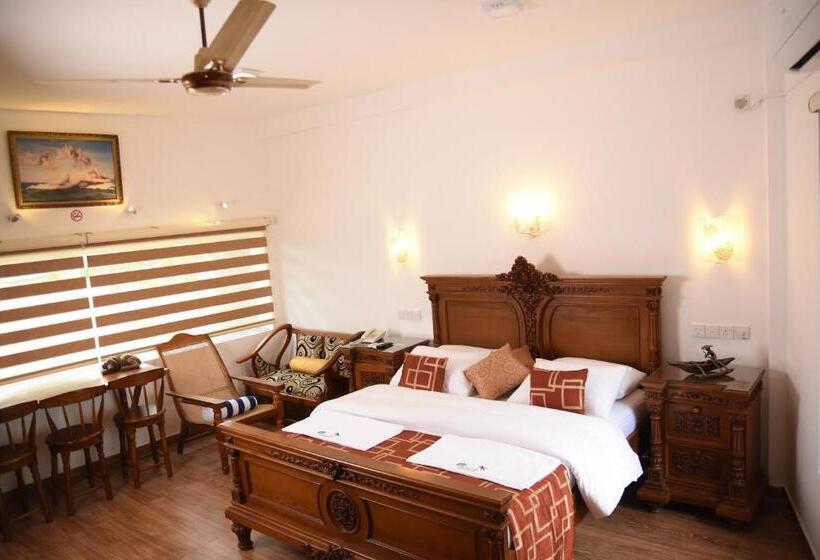 Deluxe Room Sea View, Scarlet White Resort