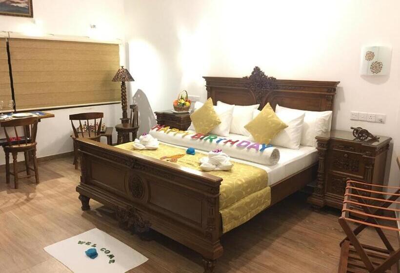 Deluxe Room Sea View, Scarlet White Resort