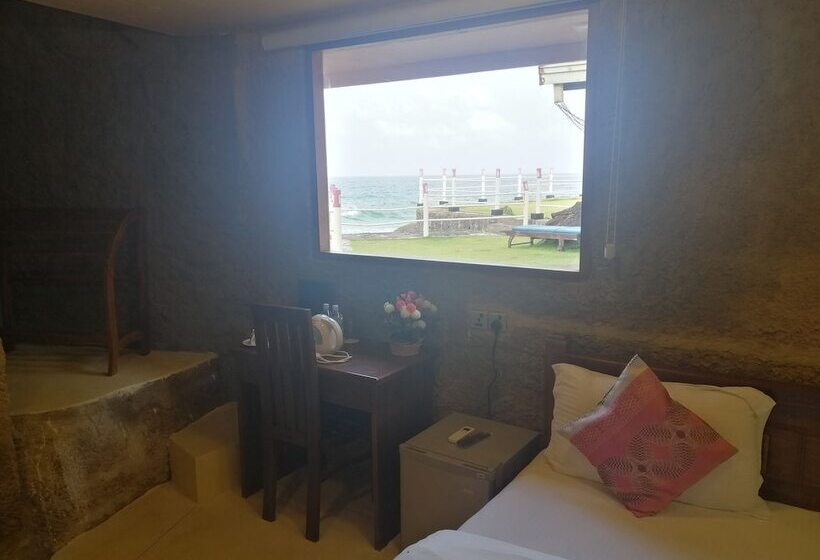 Deluxe Room, Scarlet White Resort