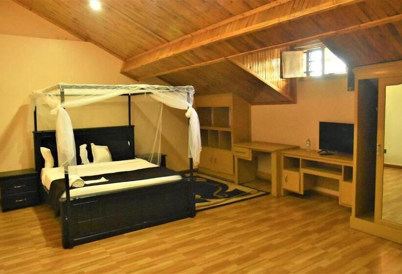 اتاق لوکس با تخت بزرگ, Ezeife Guesthouse