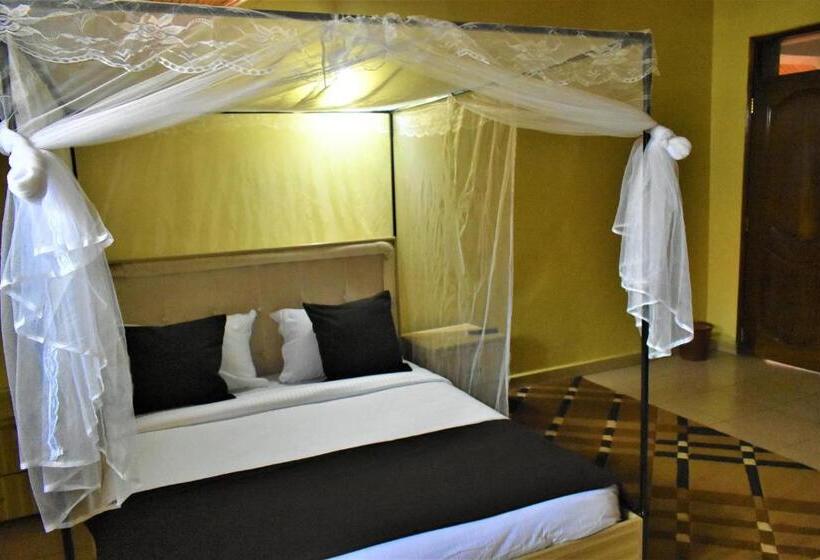 اتاق استاندارد, Ezeife Guesthouse