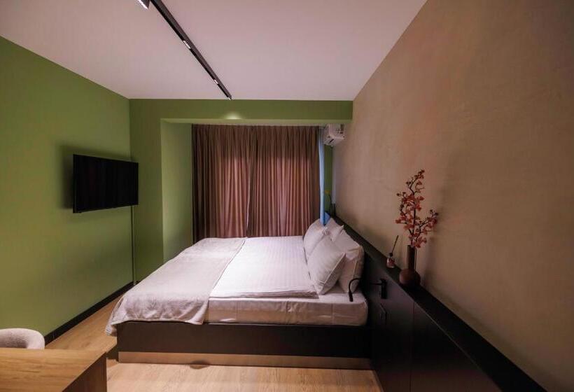 اتاق لوکس, 1863 Boutique