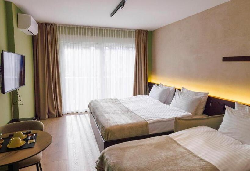 اتاق استاندارد سه تخته با بالکن, 1863 Boutique