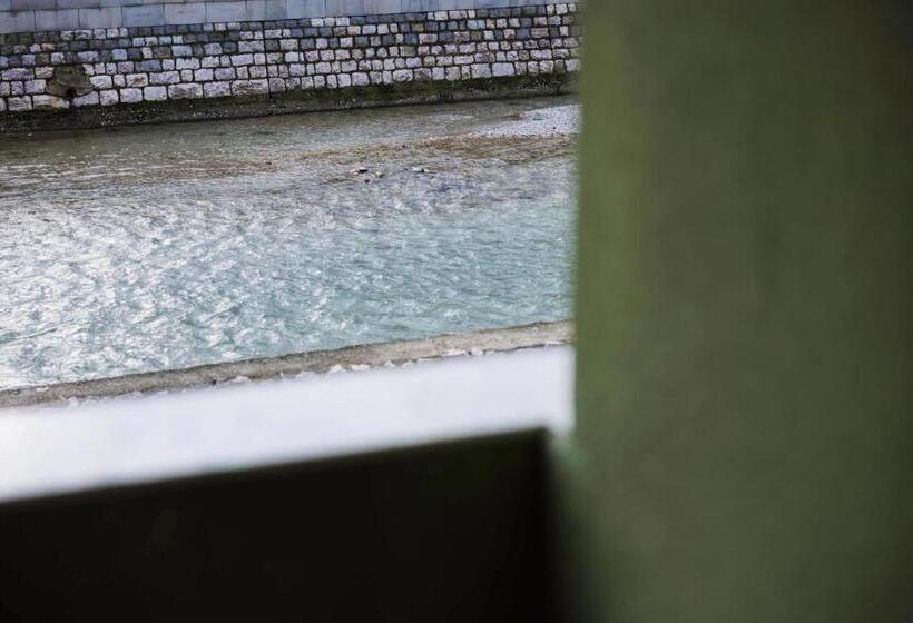 اتاق استاندارد سه تخته با بالکن, 1863 Boutique