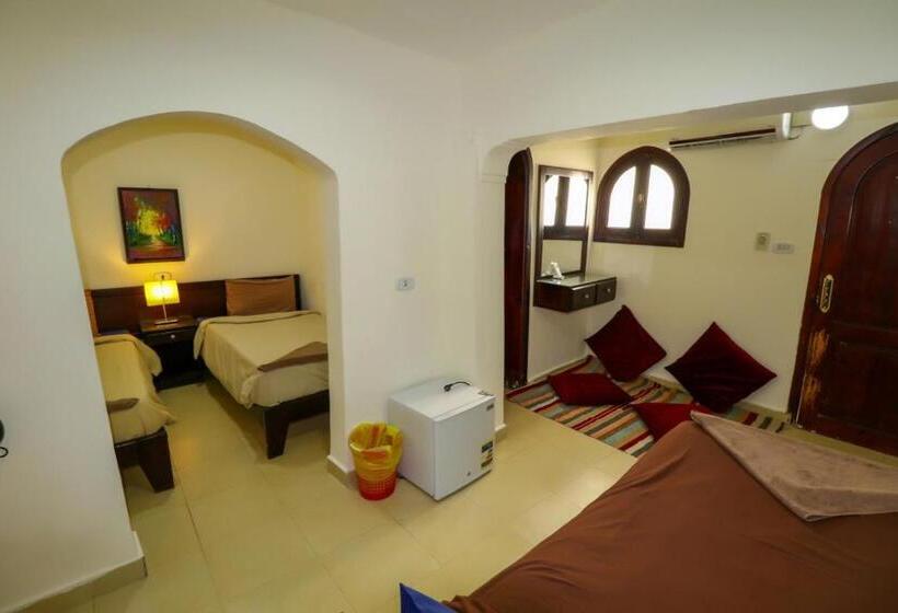 Economy Triple Room, Club Red Dahab Motel