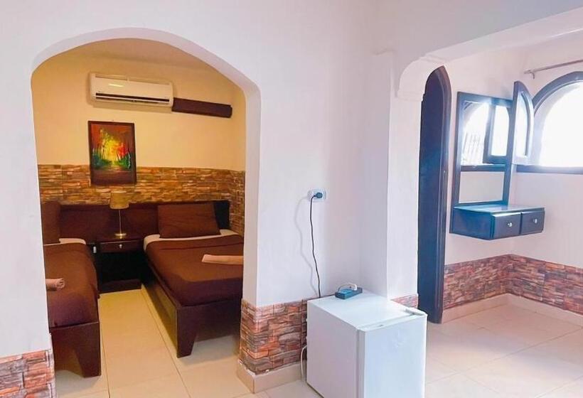 اتاق اکونومی, Club Red Dahab Motel