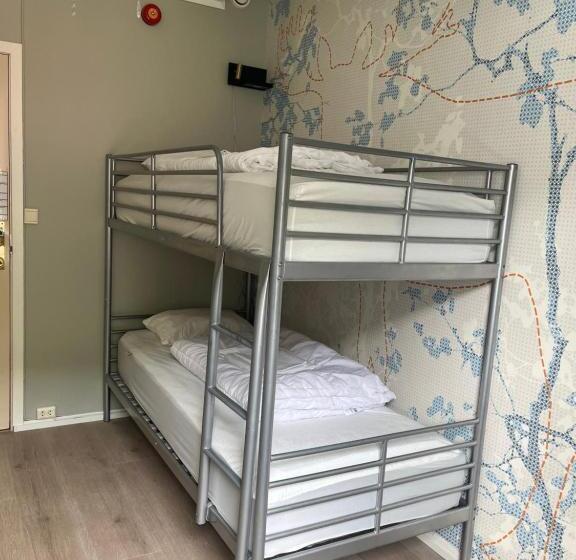 带共用浴室的标准房间, City Hostel Bergen