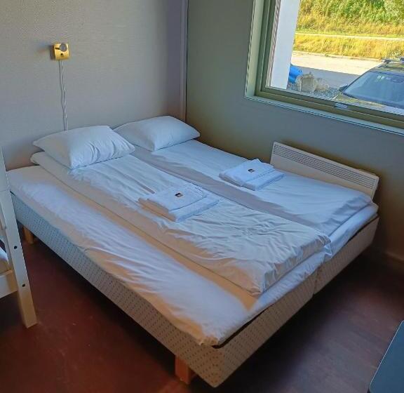 Четырехместный Номер Стандарт, Austbø Hotell