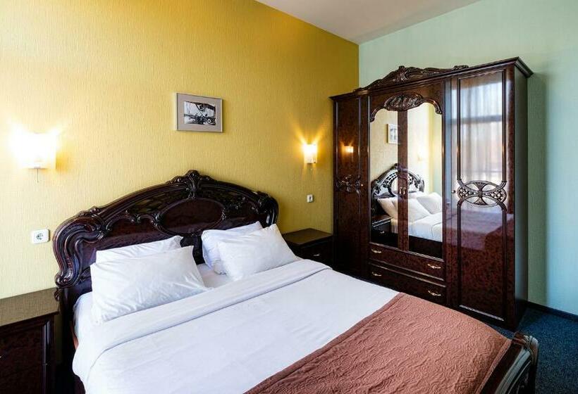 اتاق استاندارد با آشپزخانه, Biplan