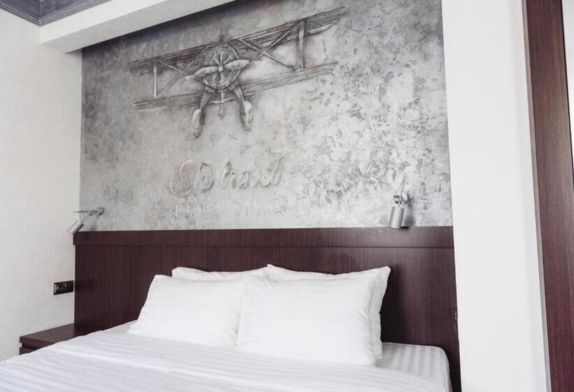 اتاق لوکس, Biplan