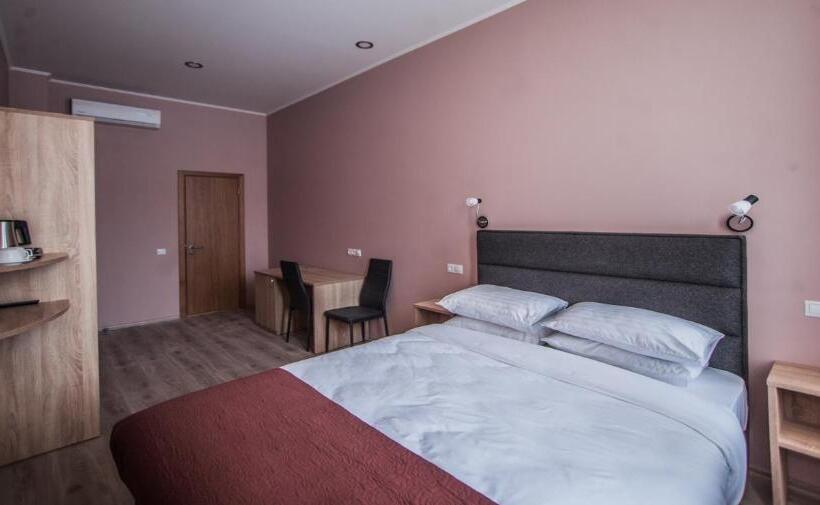 اتاق سوپریور, Biplan