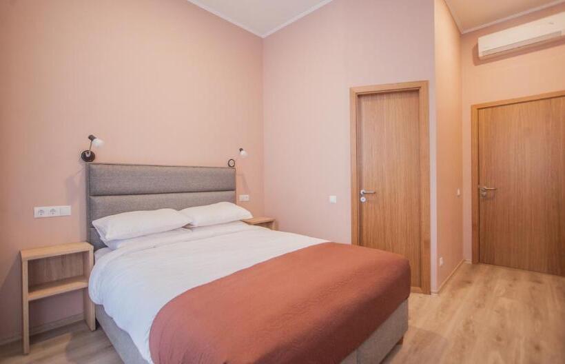 اتاق سوپریور, Biplan