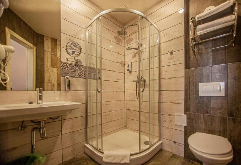 آپارتمان 1 خوابه, Biplan