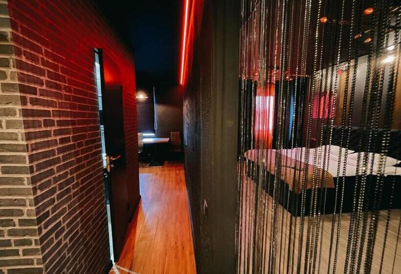 آپارتمان سوپریور 1 خوابه, Biplan