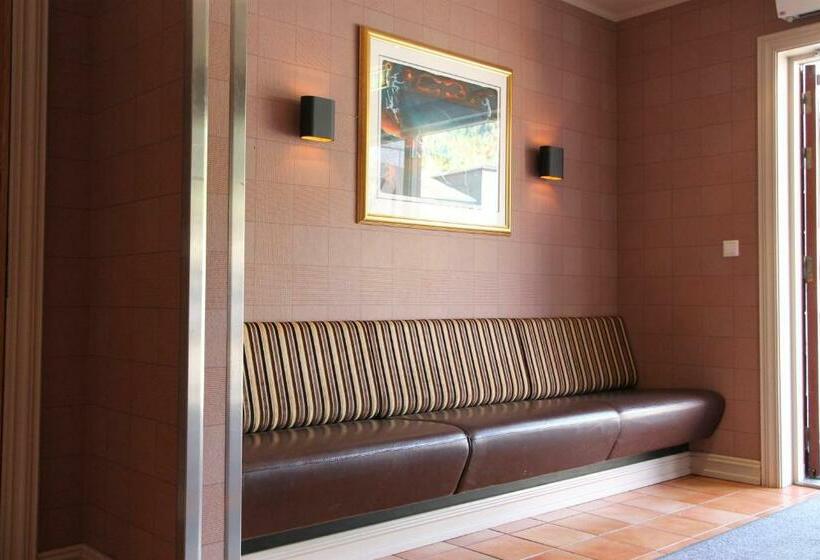 家庭间, Fanitullen