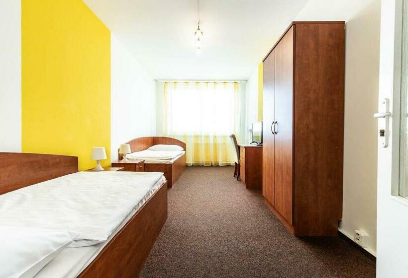 스탠다드 룸, Krystal