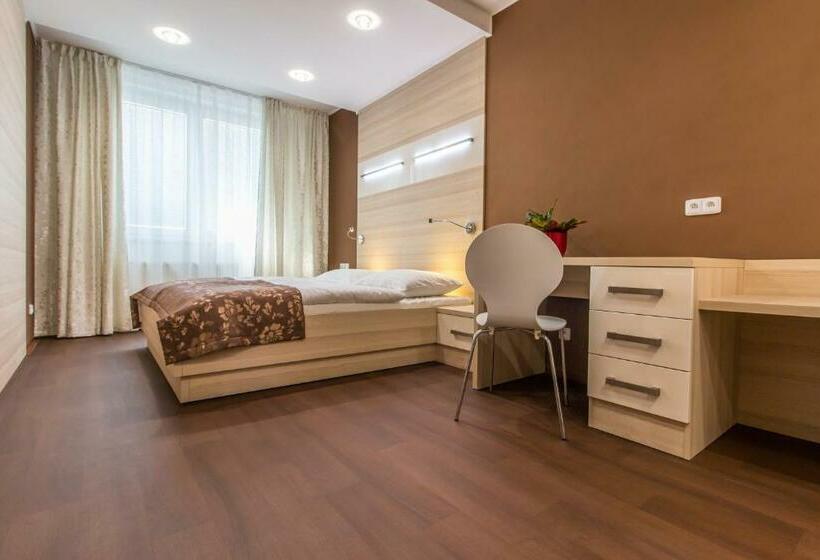 침실 1개 디럭스 아파트, Krystal