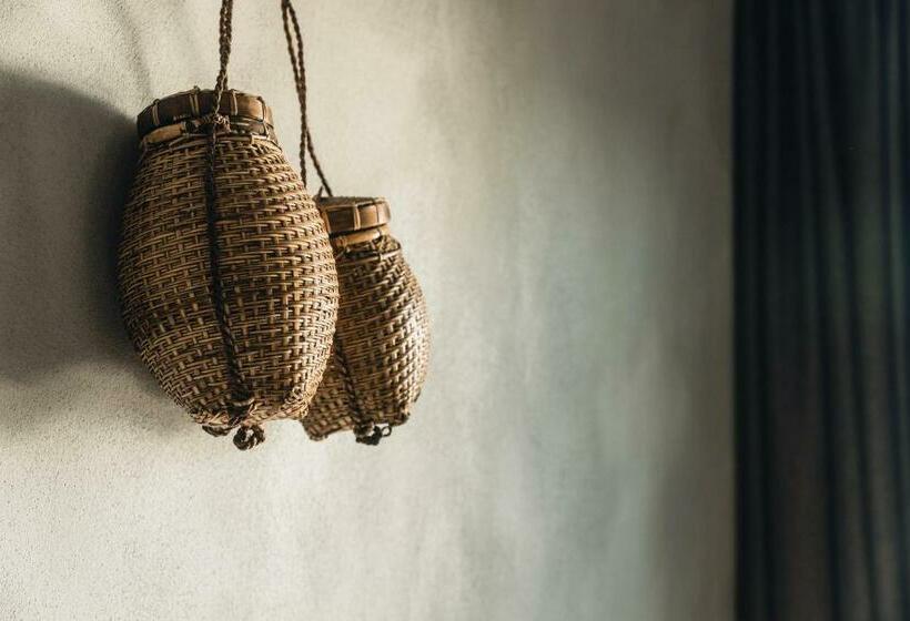 חדר בסיסי, Ocean