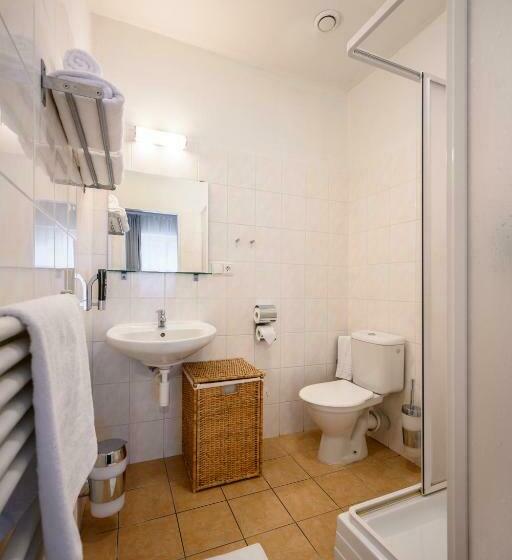 חדר קלאסי לארבעה, U šuláka