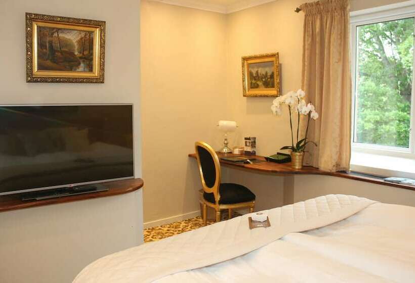 Номер Стандарт, Sockerslottet Hotell